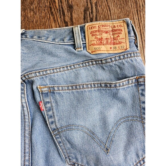 Levi's 505 Jeans Men's 38X32 Regular Fit Straight Leg Med/light Wash #005054891 - Picture 10 of 11